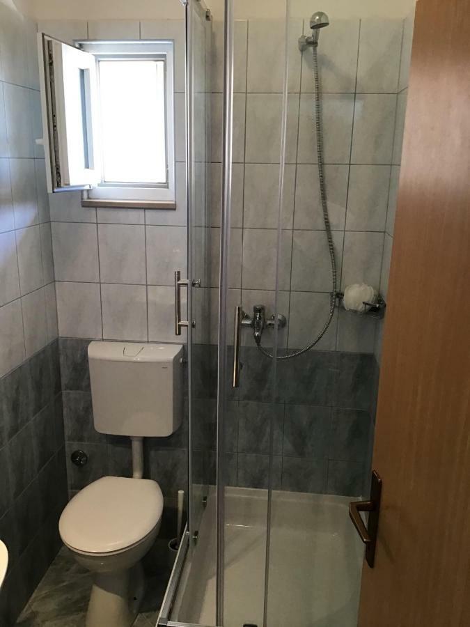 Paras Zečevo Екстериор снимка